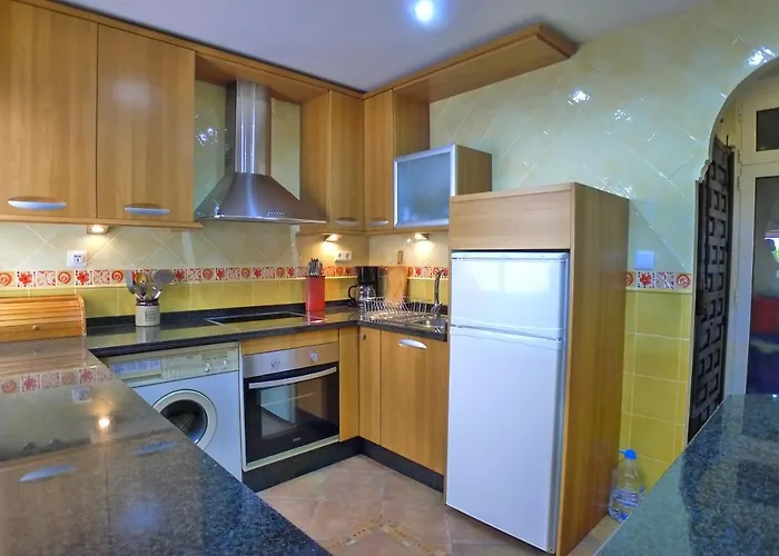 R1353 Tuhillo 8, 1d 아파트 *