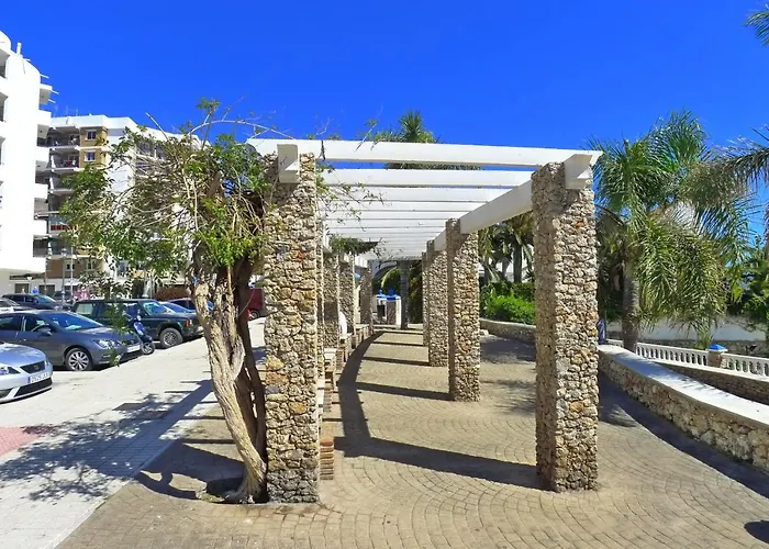 R1353 Tuhillo 8, 1d Апартаменты *