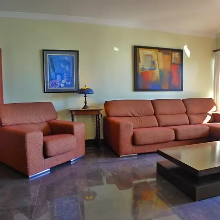 Apartment R1353 Tuhillo 8, 1d *